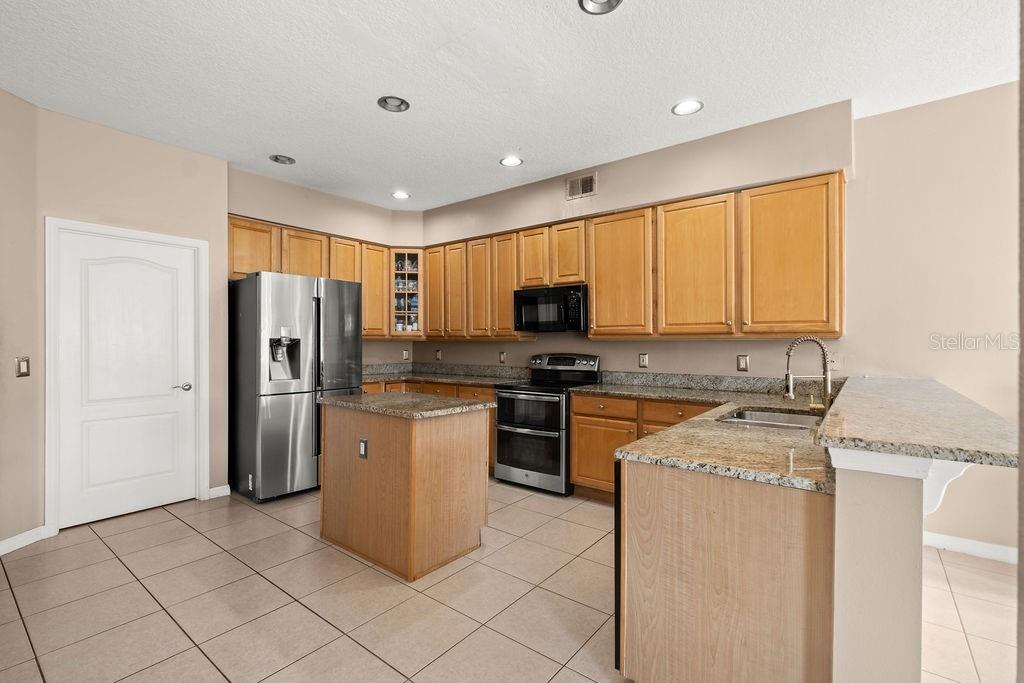 STONEYBROOK WEST 44/134 - Residential