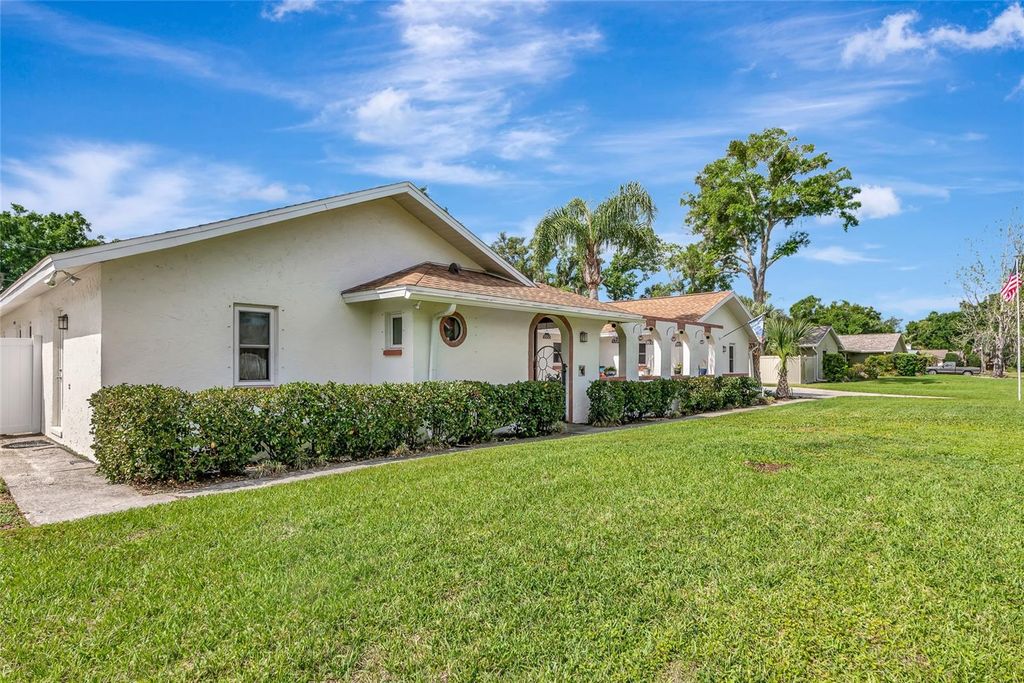 Photo of 1403 Viola Drive, Brandon, FL 33511 (MLS # A4689696)