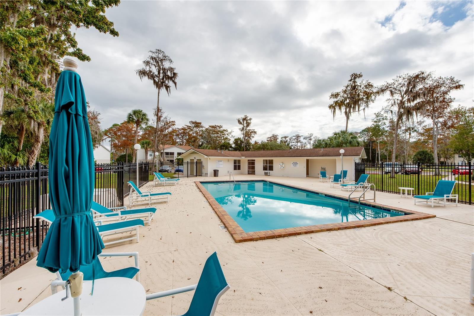 CONDO AT GEORGETOWN - Residential Lease