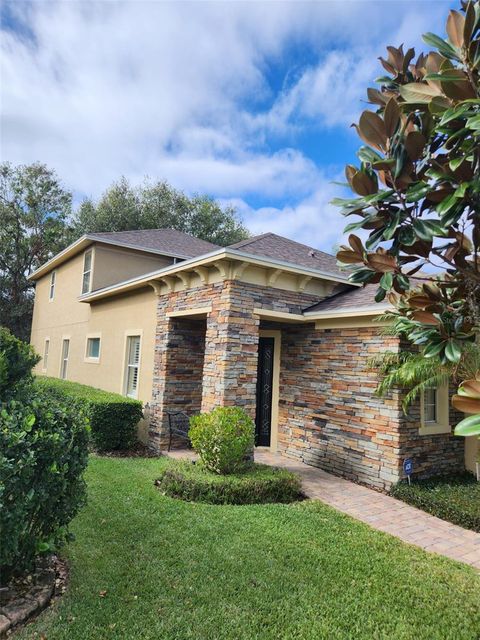 A home in LAKELAND