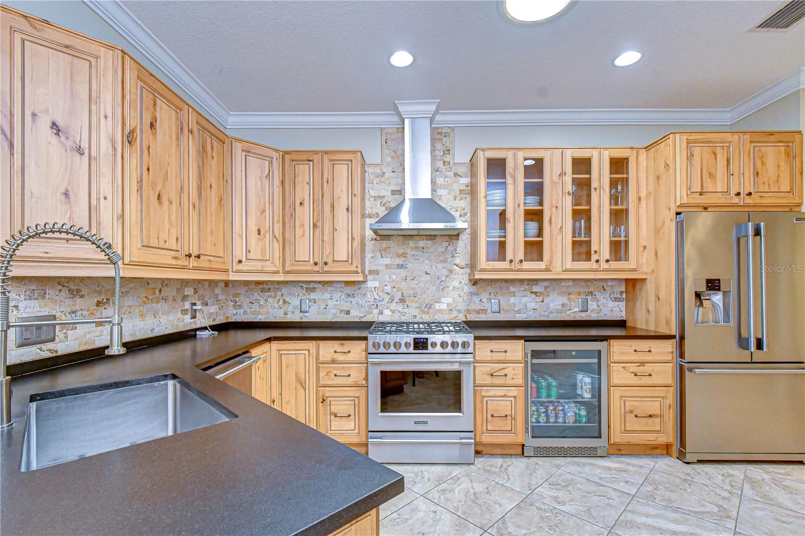 FISHHAWK RANCH - Residential