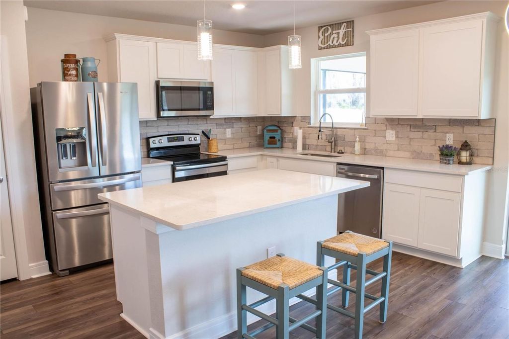 Photo of 3887 Spruce Creek Drive, Lakeland, FL 33811 (MLS # L4959557)