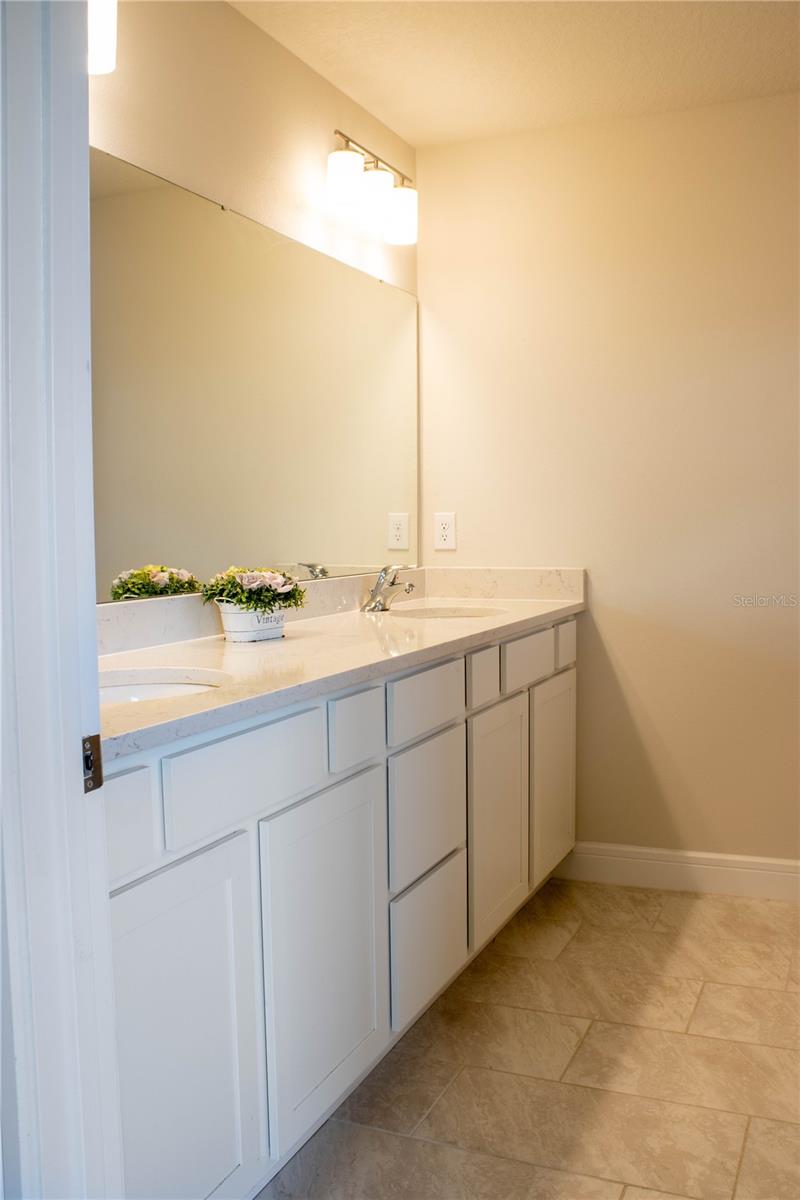 RIVERSTONE PH 1 - Residential