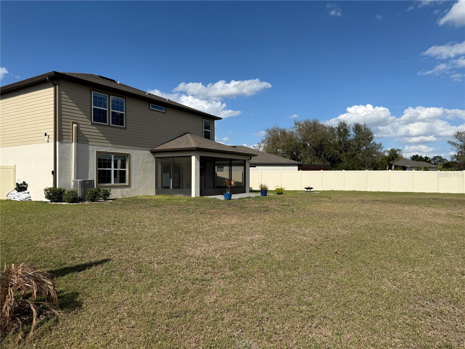 RIVERSTONE PH 1 - Residential