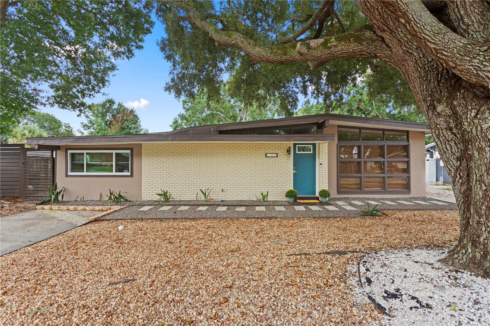 ALTA VISTA TRACTS - Residential