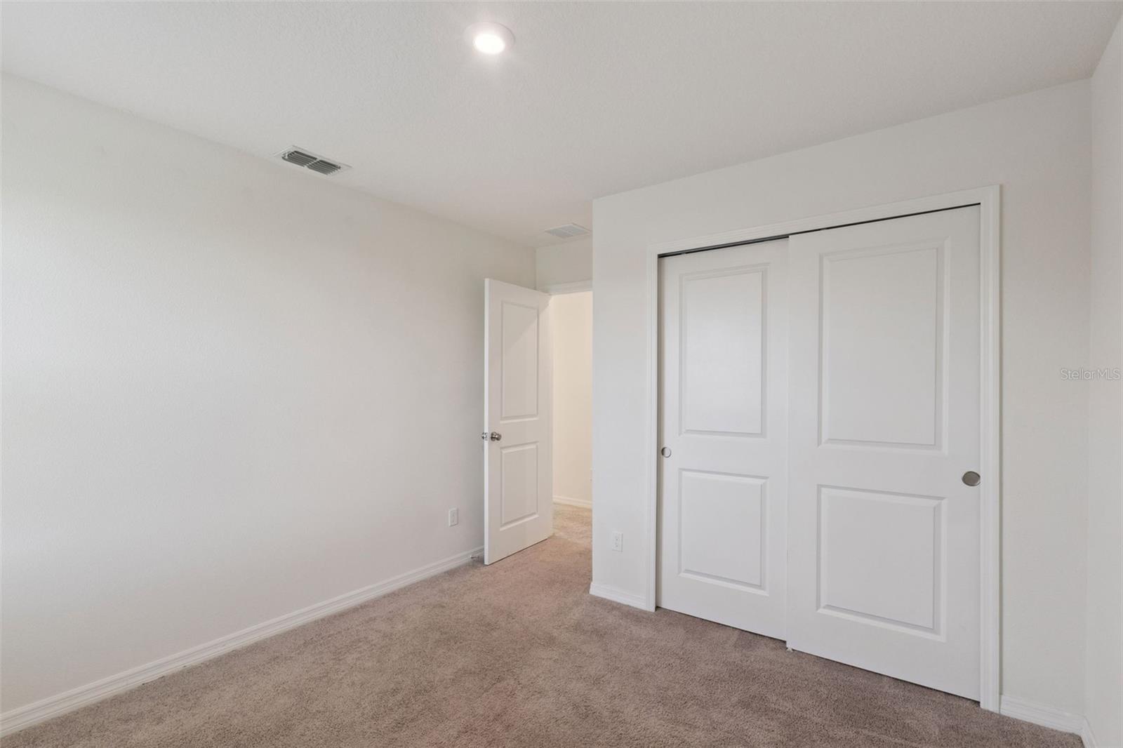 SAWGRASS BAY PH 3 - Residential