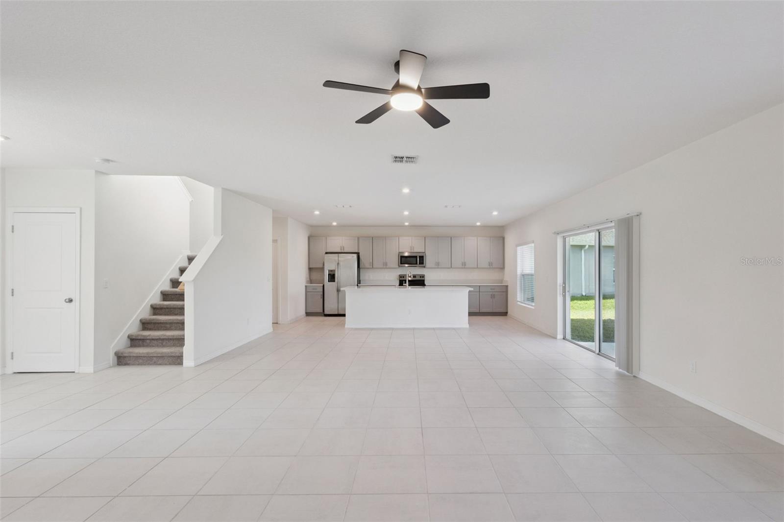 SAWGRASS BAY PH 3 - Residential