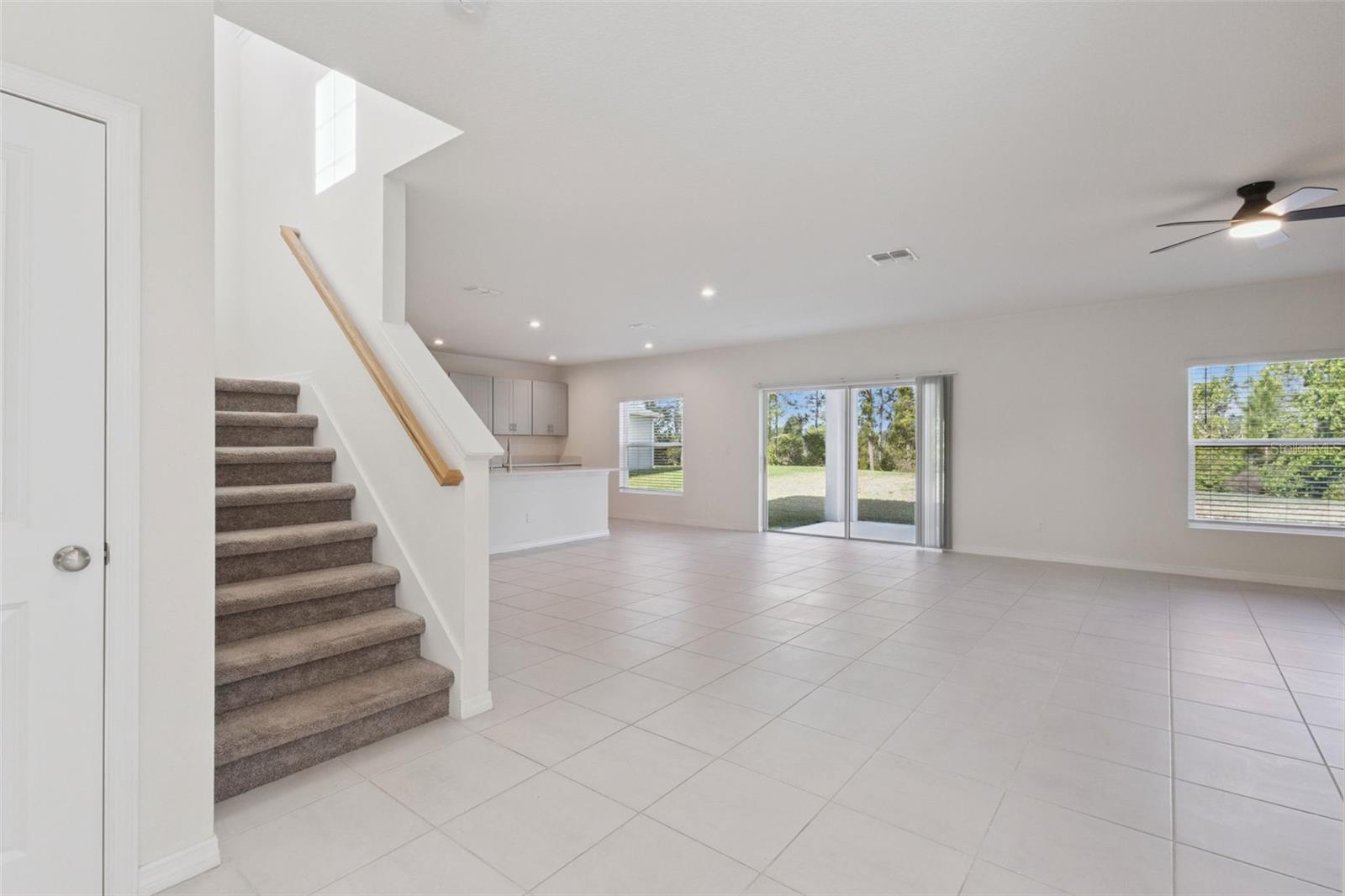 SAWGRASS BAY PH 3 - Residential