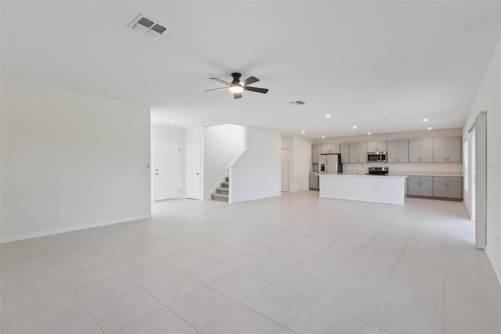 SAWGRASS BAY PH 3 - Residential