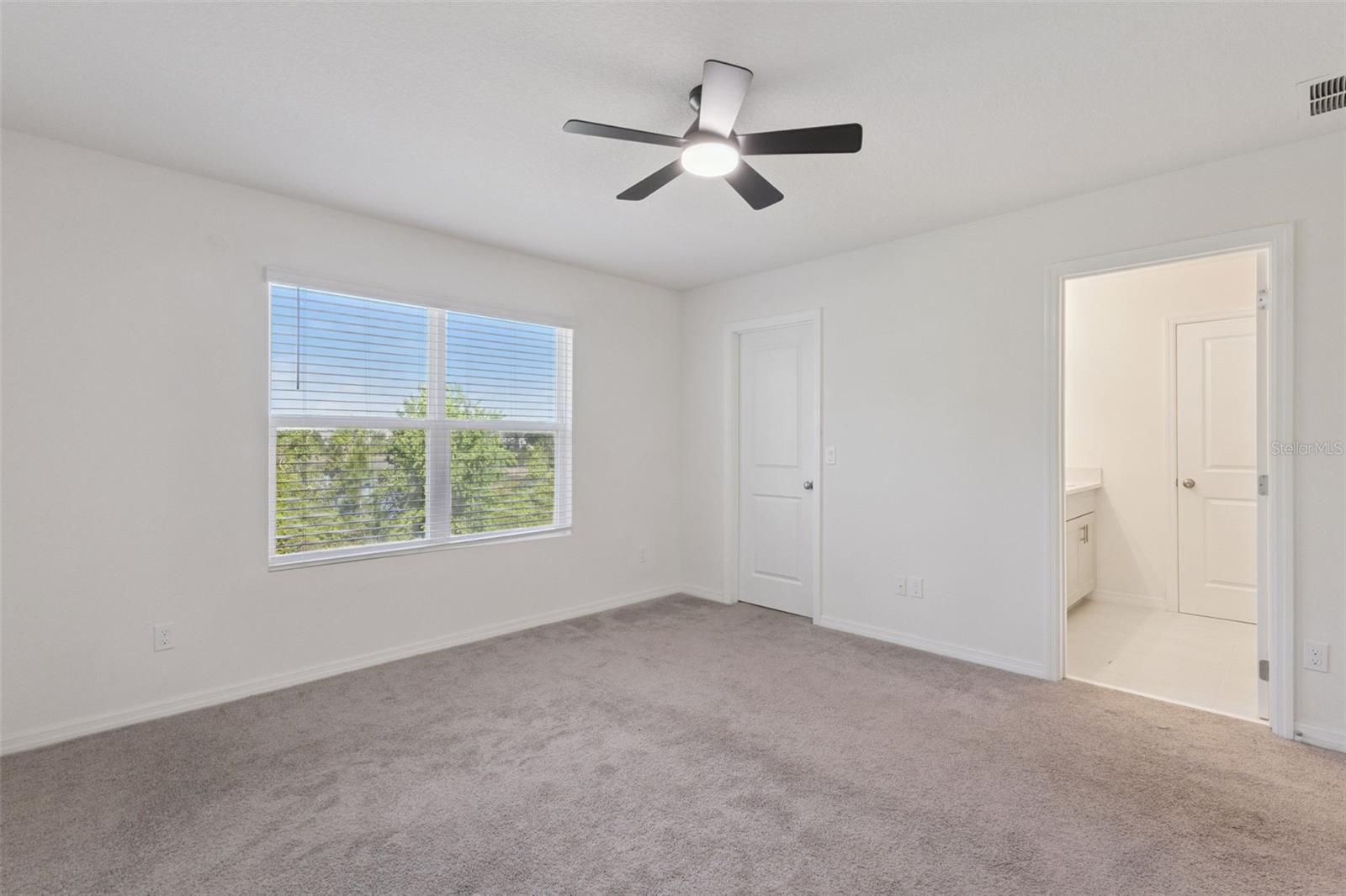 SAWGRASS BAY PH 3 - Residential