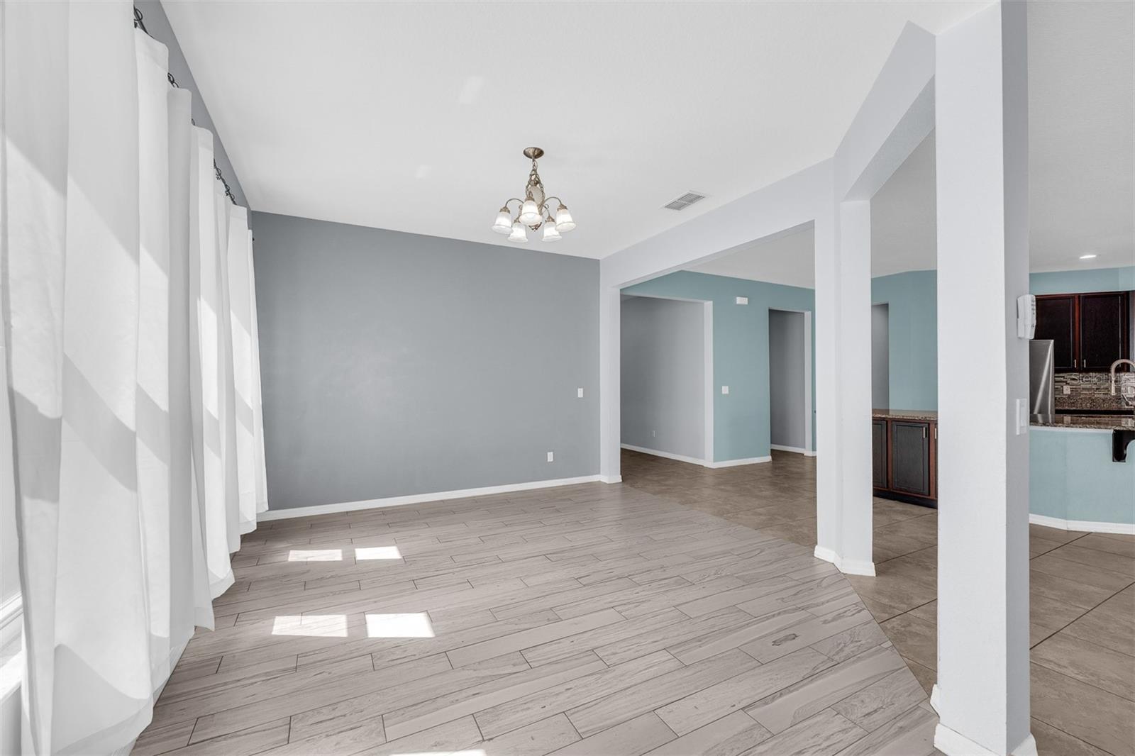 NOVA POINTE PH 2 - Residential