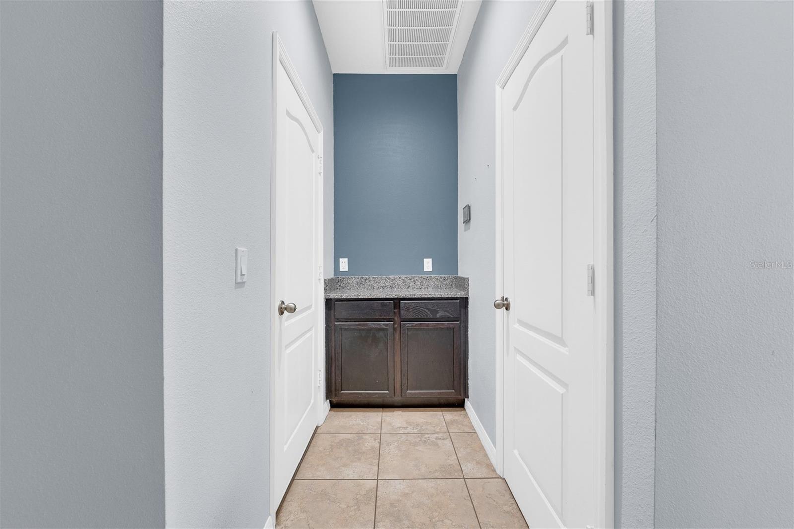 NOVA POINTE PH 2 - Residential