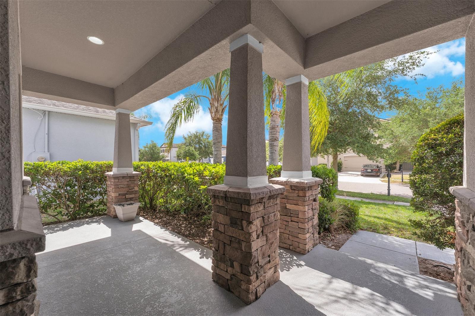 NOVA POINTE PH 2 - Residential