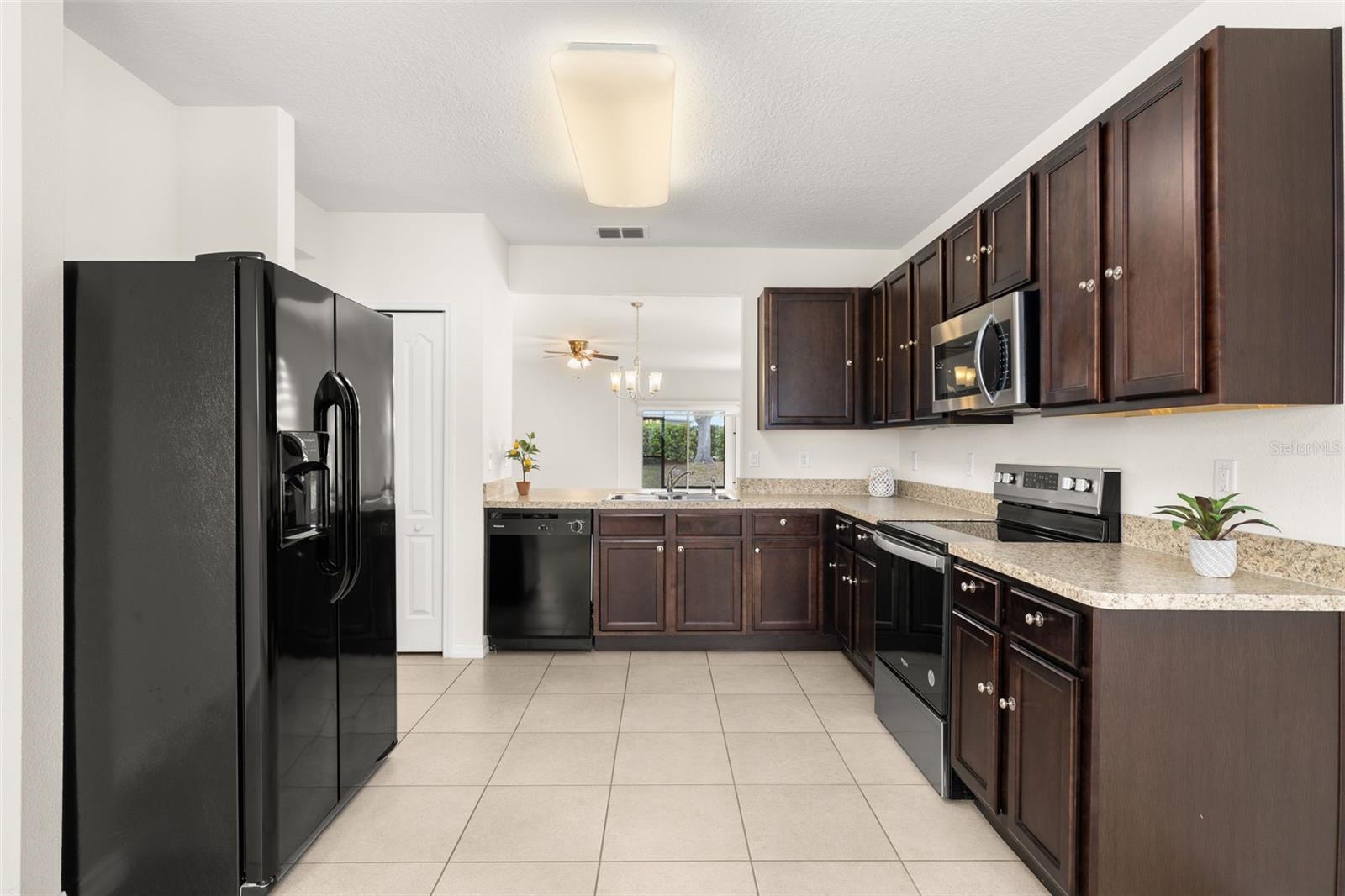 MAGNOLIA RDG - Residential