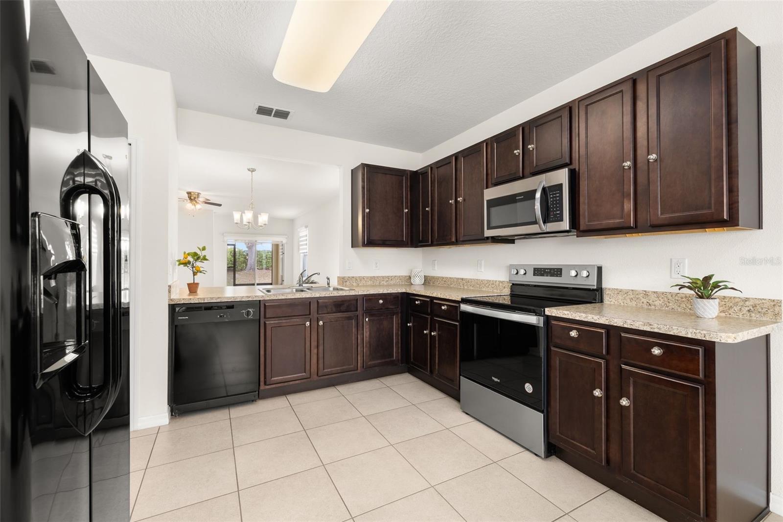 MAGNOLIA RDG - Residential