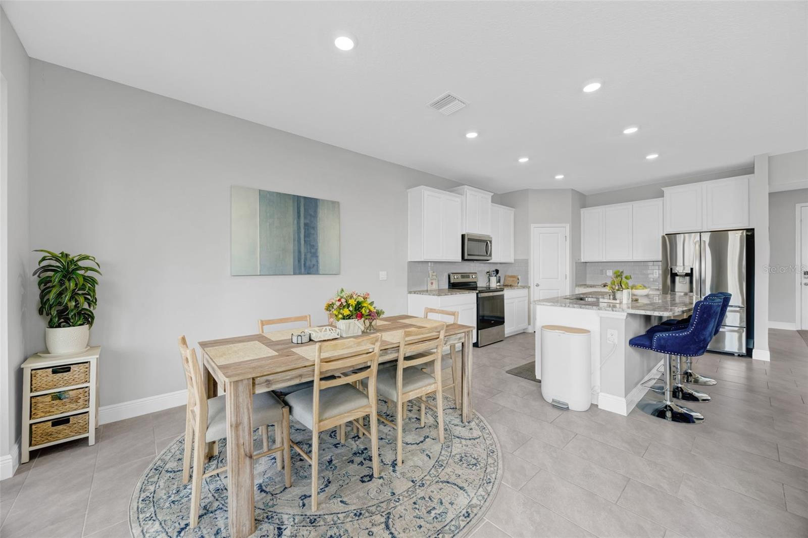 MANGROVE MANOR PH 1 - Residential