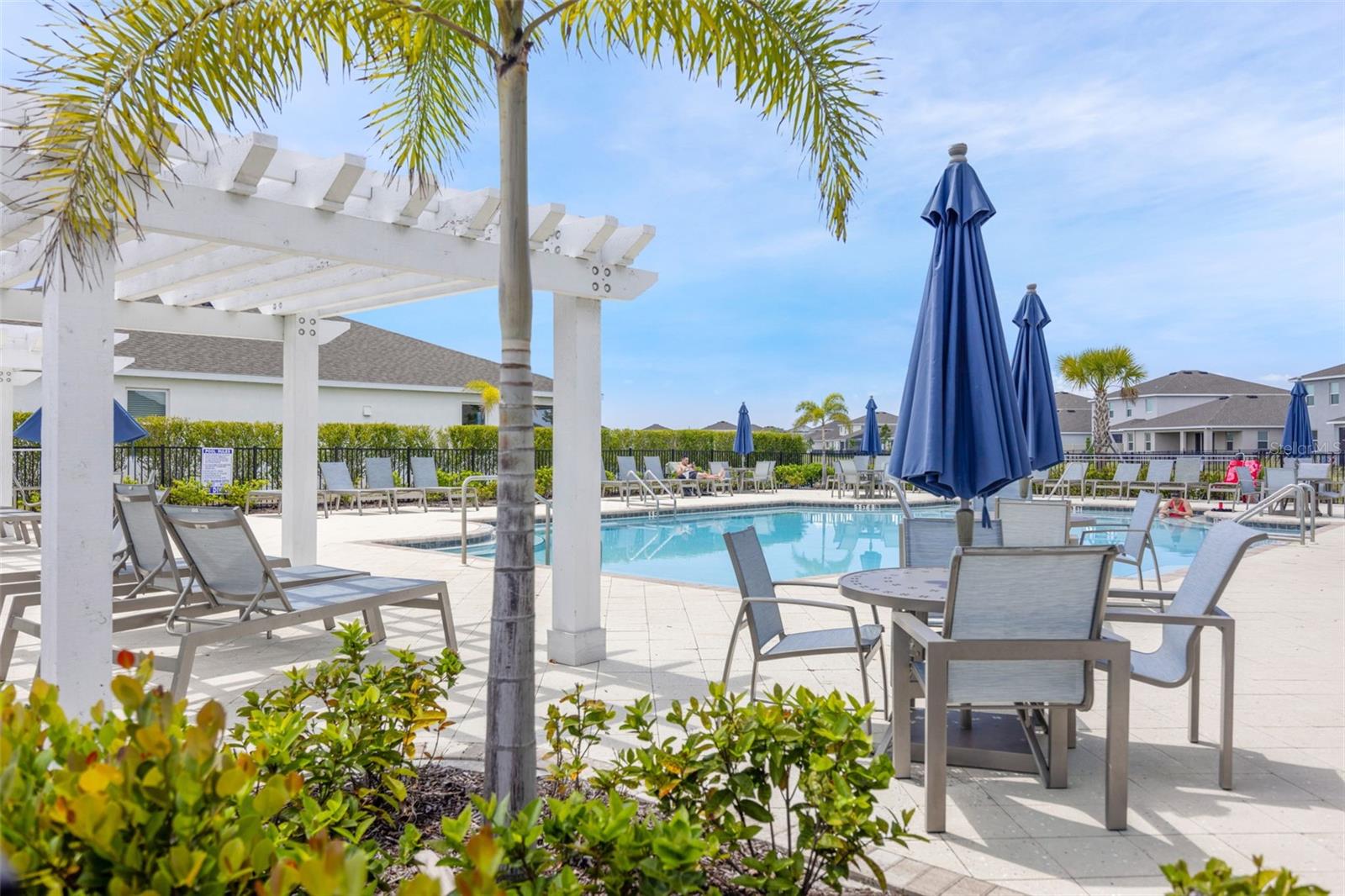 MANGROVE MANOR PH 1 - Residential