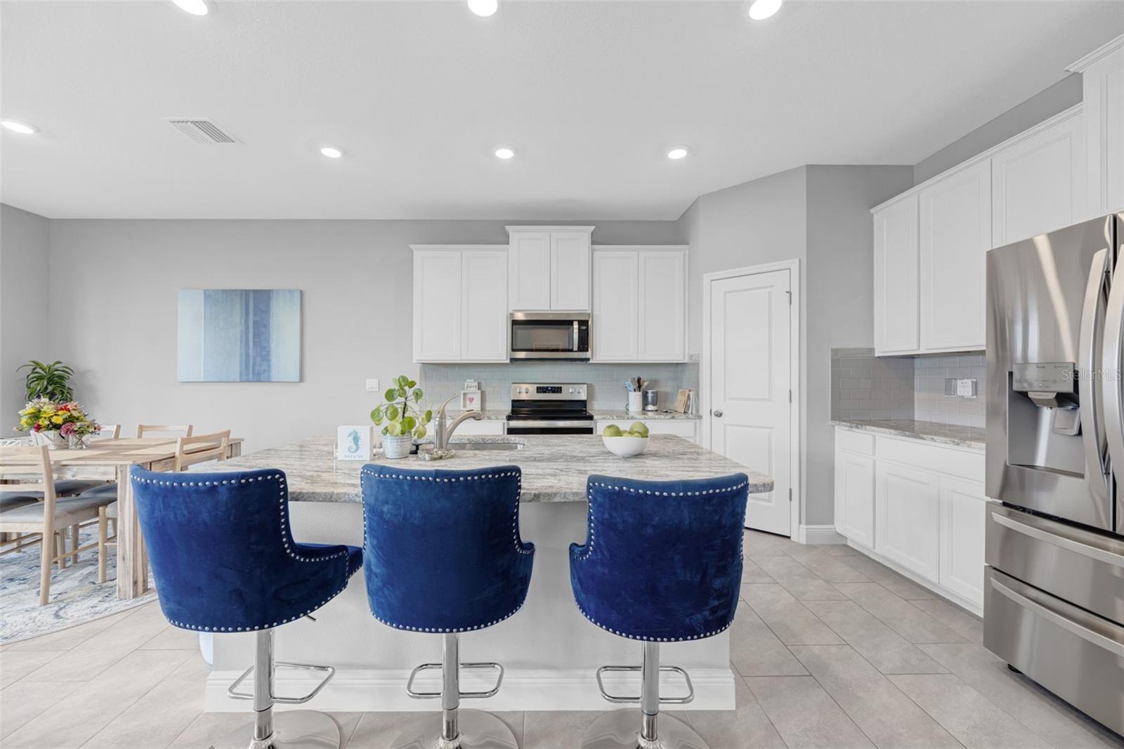 MANGROVE MANOR PH 1 - Residential