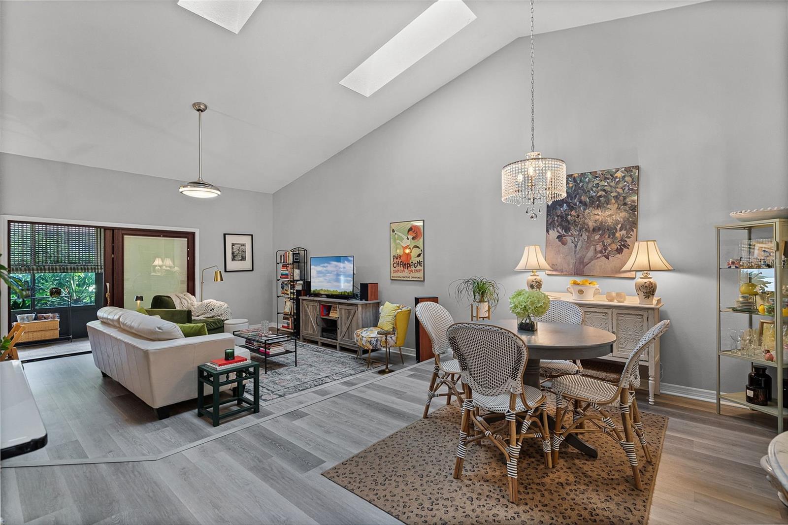 2358 SUN VALLEY CIRCLE