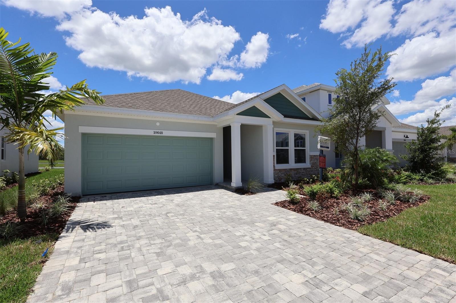 10648 CRESCENT CREEK CROSSING