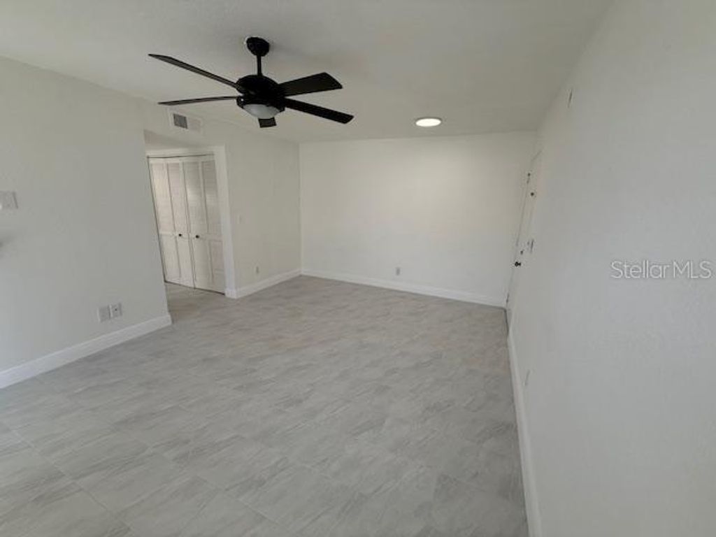 Photo of 11562 Westwood Boulevard #914, Orlando, FL 32821 (MLS # S5142479)