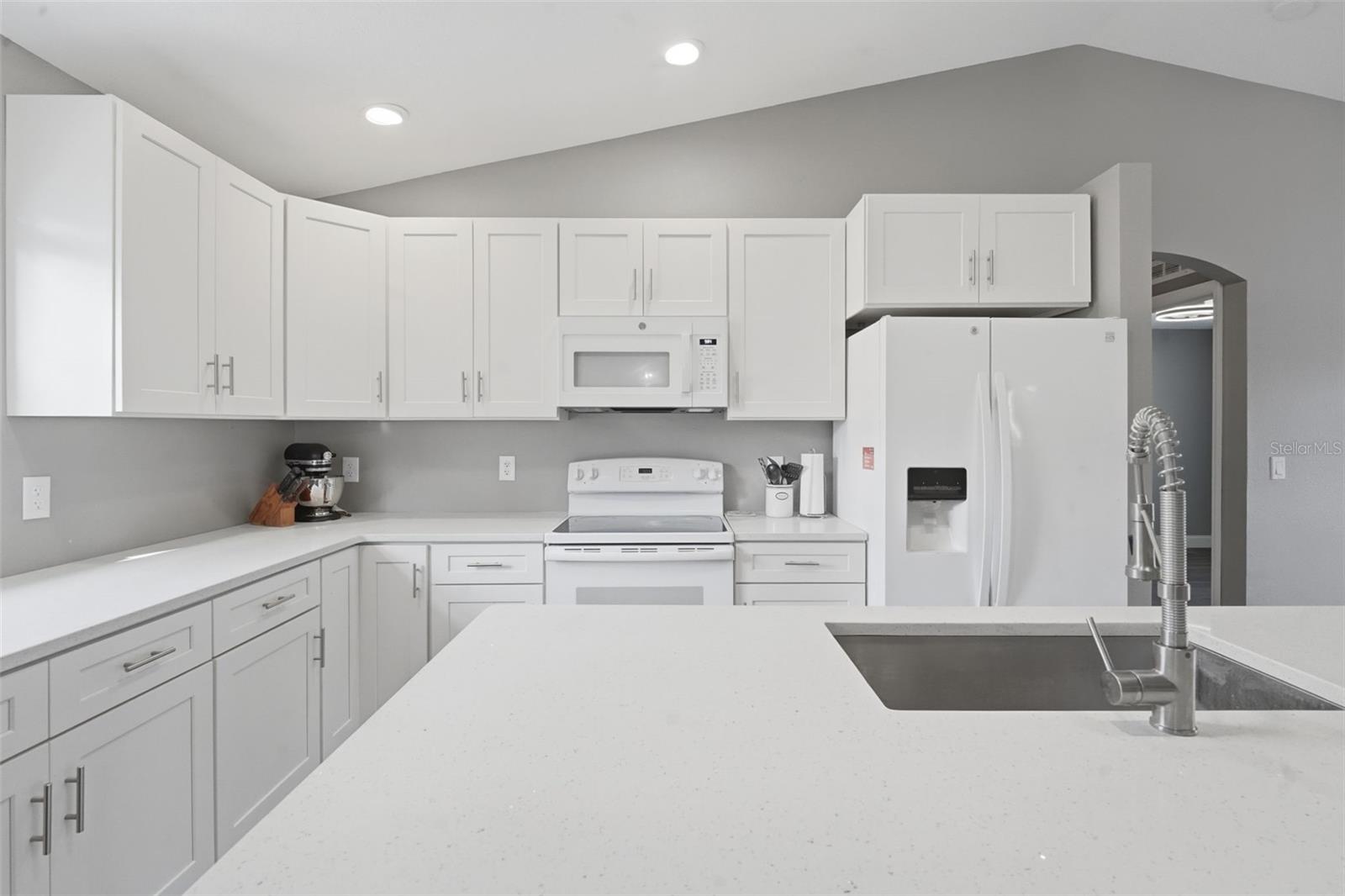 MINAKI HEIGHTS - Residential