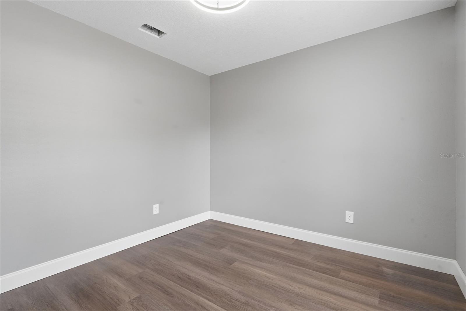 MINAKI HEIGHTS - Residential