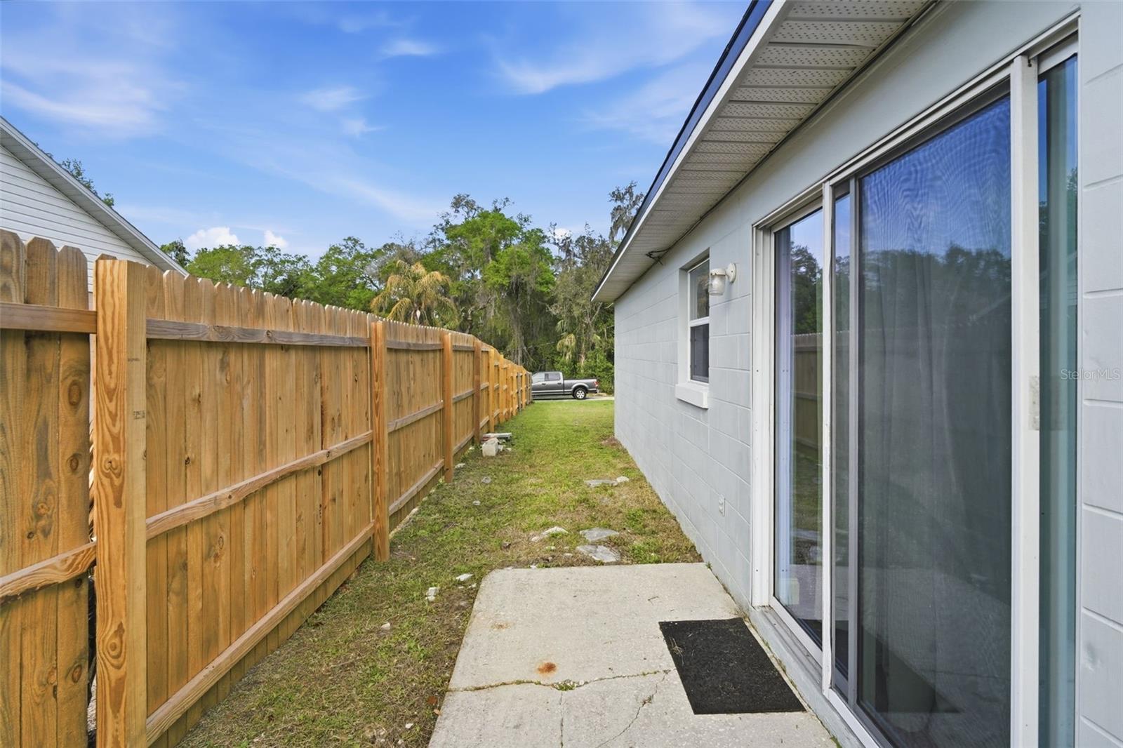 MINAKI HEIGHTS - Residential