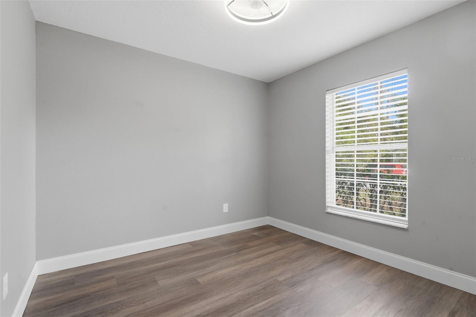 MINAKI HEIGHTS - Residential