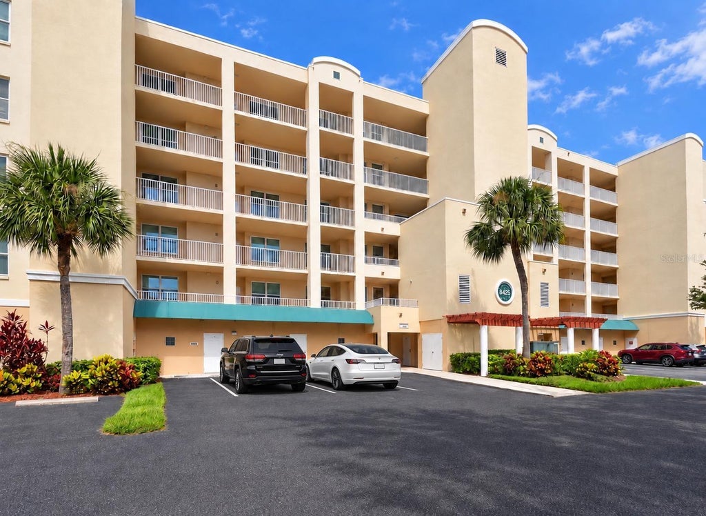 Photo of St Petersburg, FL 33708 (MLS # TB8547259)