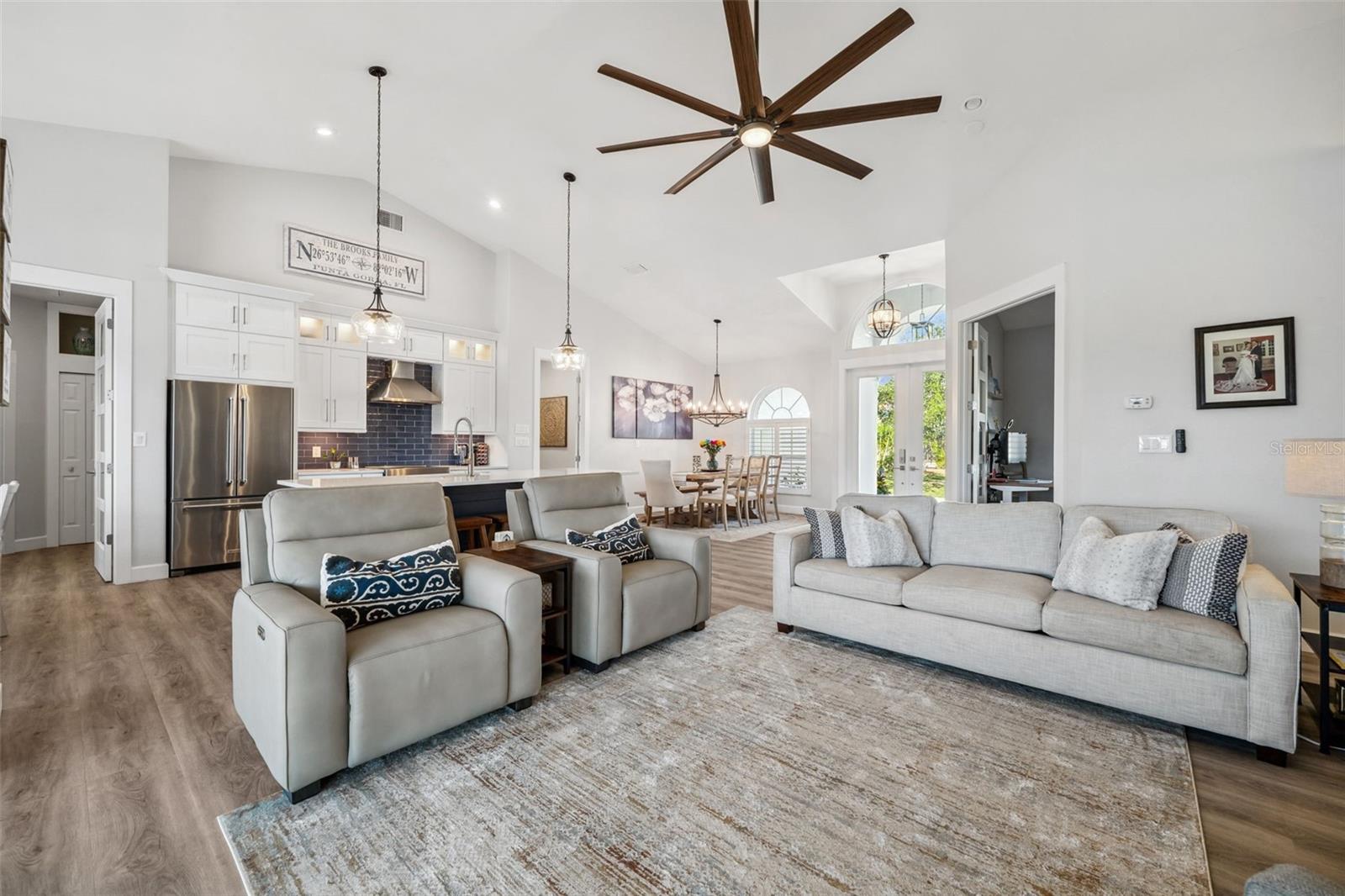 PUNTA GORDA ISLES SEC 15 - Residential