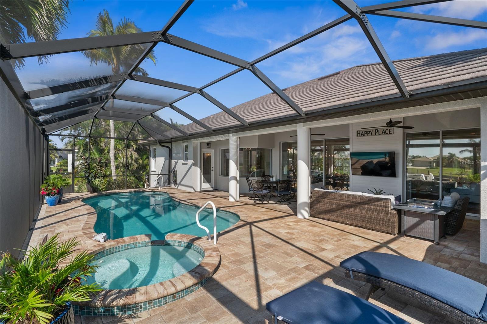 PUNTA GORDA ISLES SEC 15 - Residential