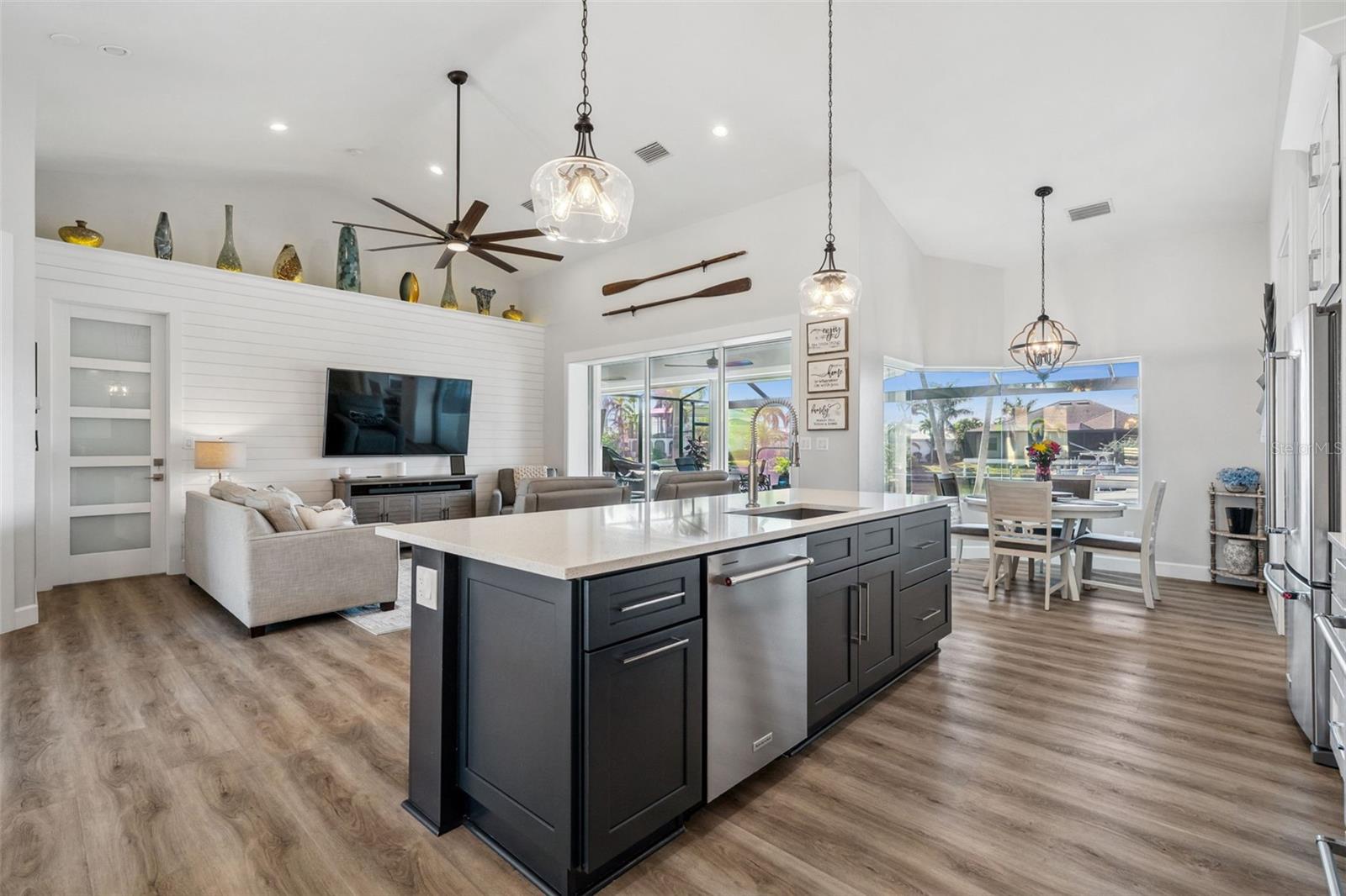 PUNTA GORDA ISLES SEC 15 - Residential