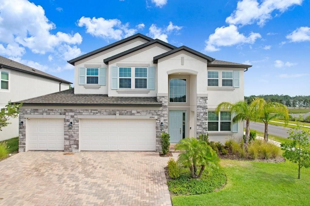 Photo of 10901 Sundrift Drive, Tampa, FL 33647 (MLS # TB8379427)