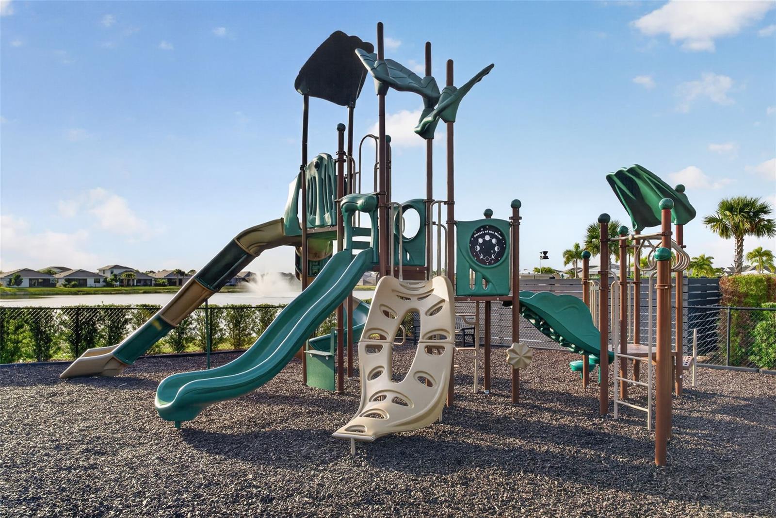 SOLSTICE PHASE ONE - Residential
