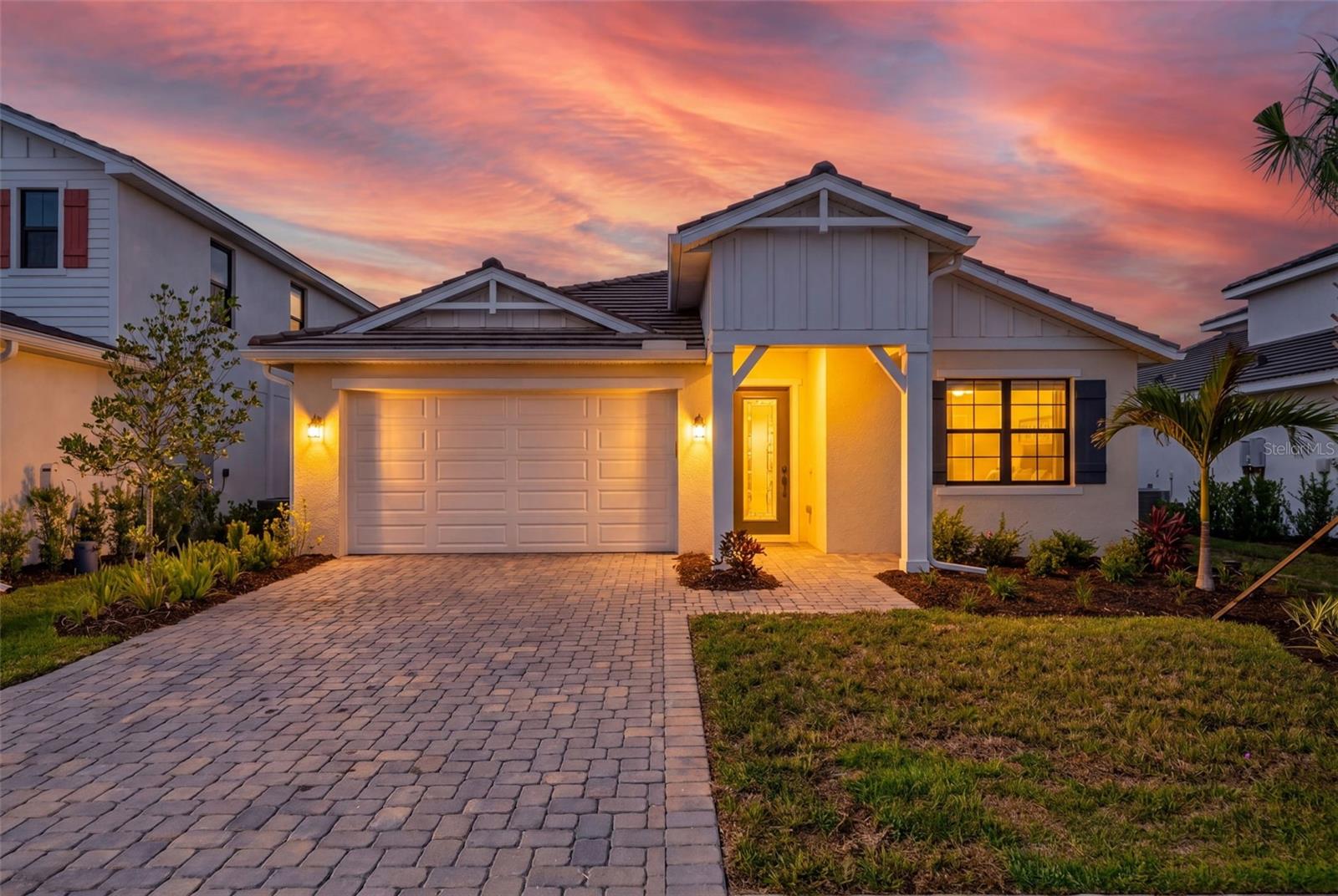 SOLSTICE PHASE ONE - Residential