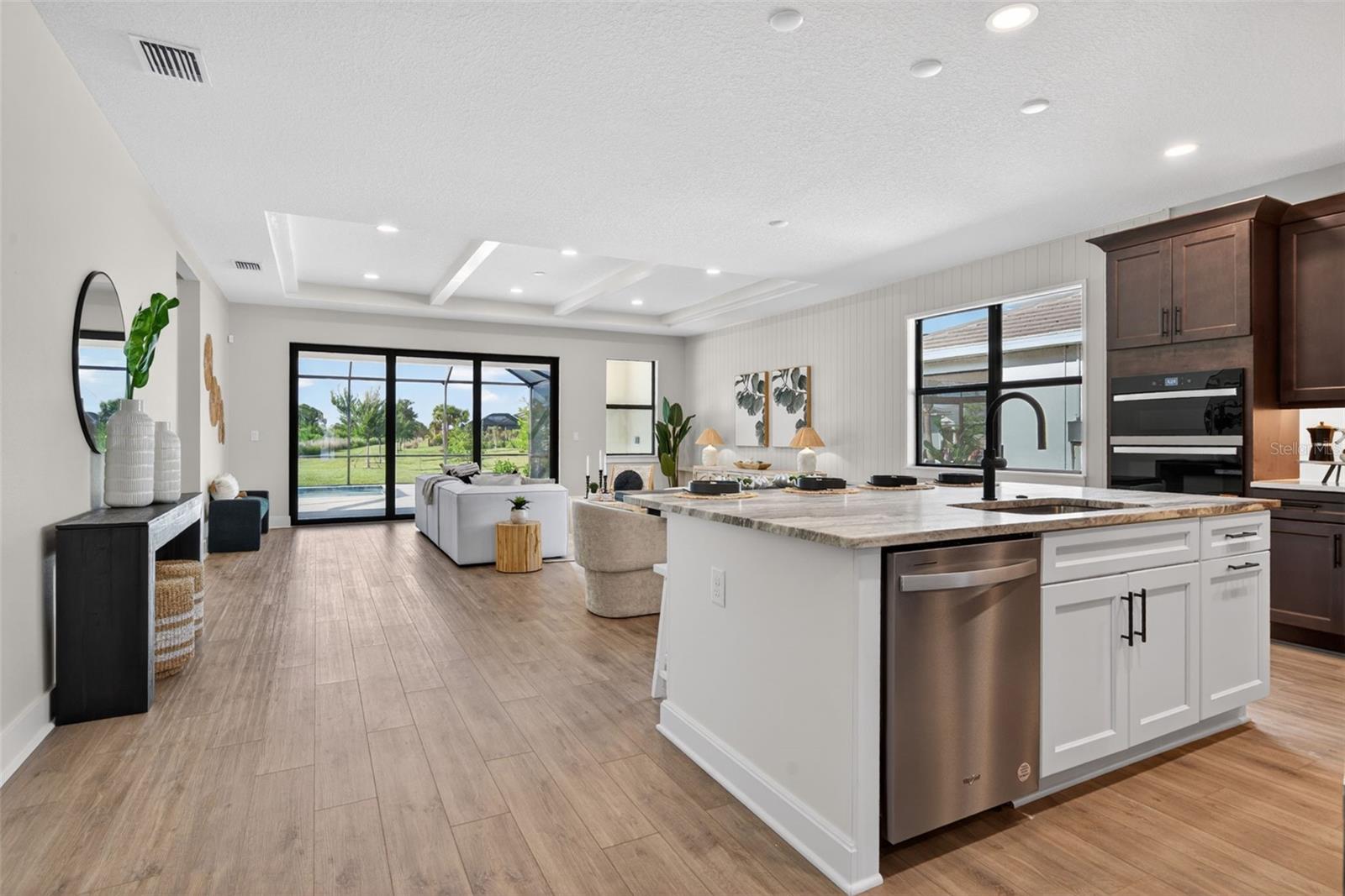 SOLSTICE PHASE ONE - Residential
