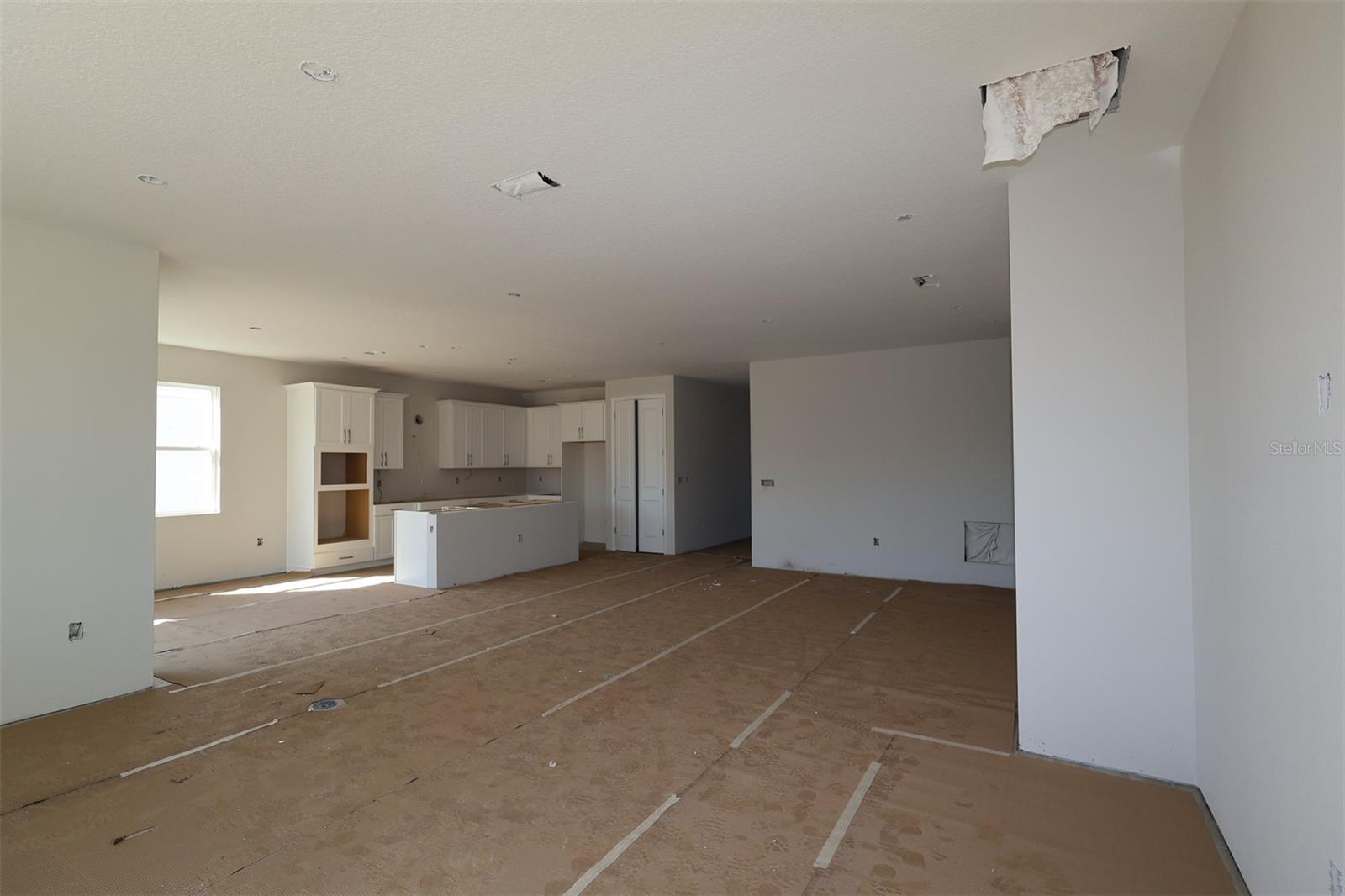 2711 RAVENCLIFFE TERRACE