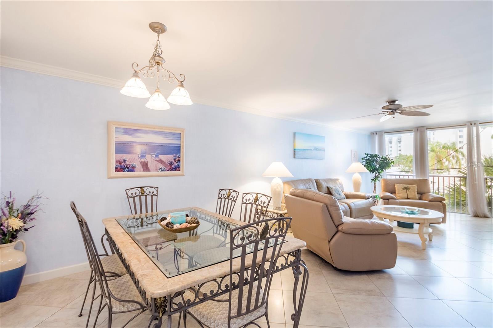 PALM BAY CLUB III - Residential