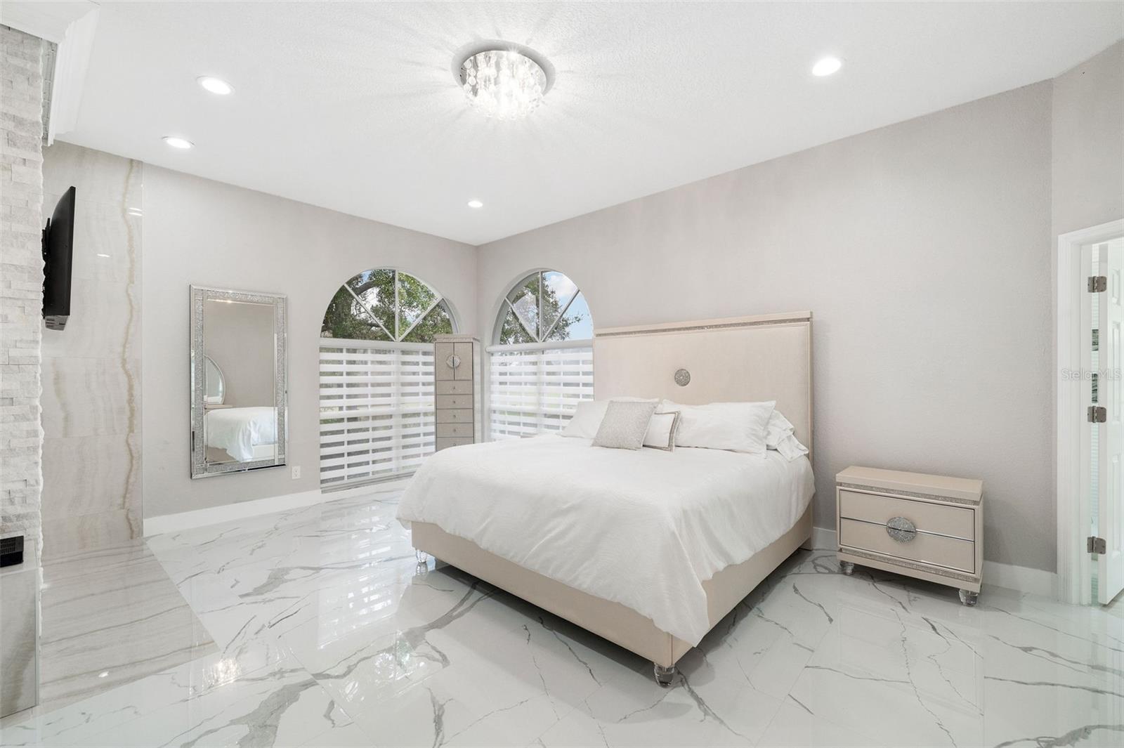 ISLEWORTH - Residential