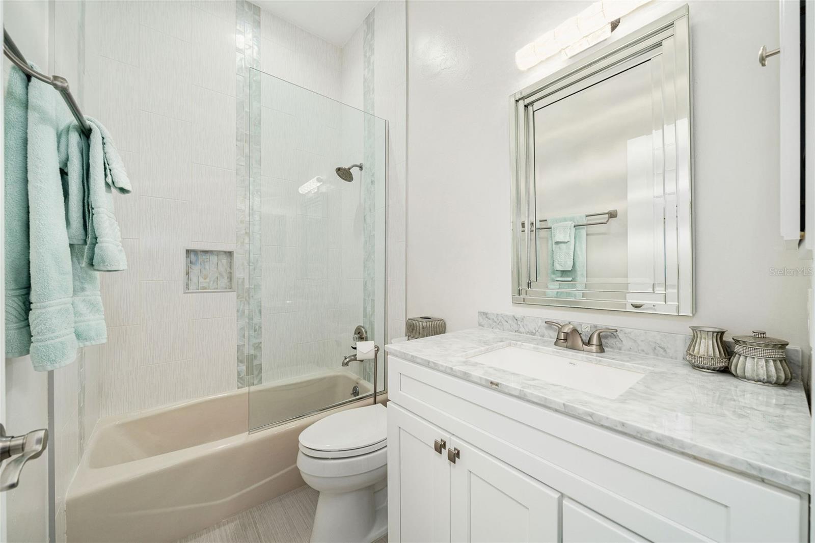 ISLEWORTH - Residential