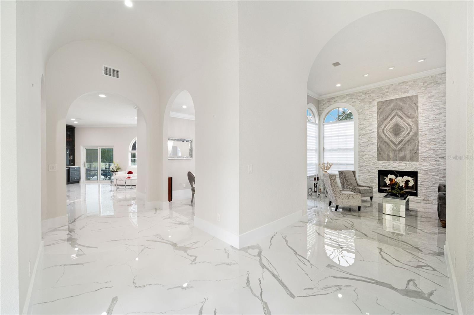 5050 ISLEWORTH COUNTRY CLUB DRIVE