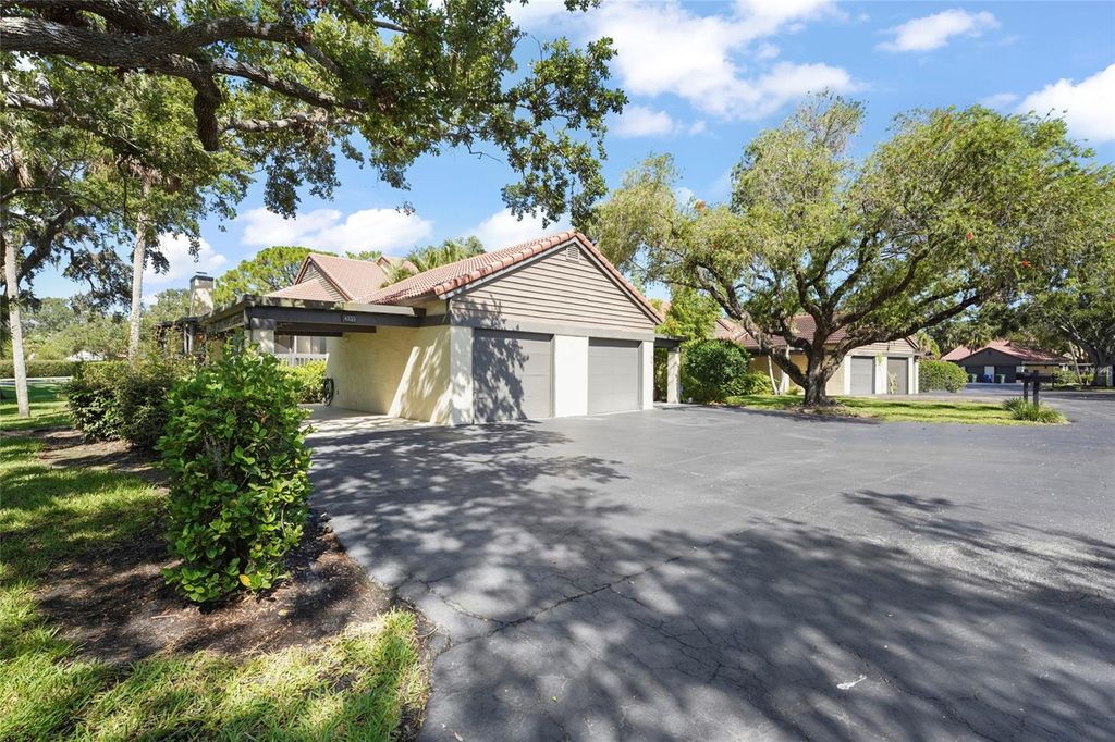 Photo of 4333 Trails Drive #10-1, Sarasota, FL 34232 (MLS # A4656289)