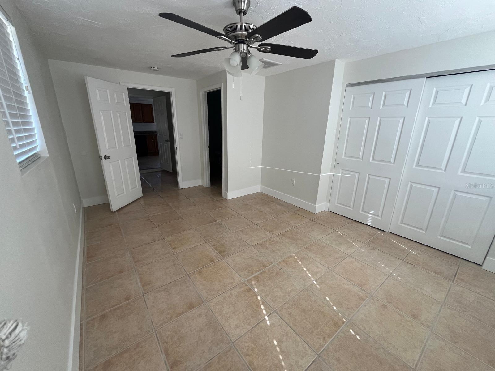 ALOHA GARDENS - Residential Lease