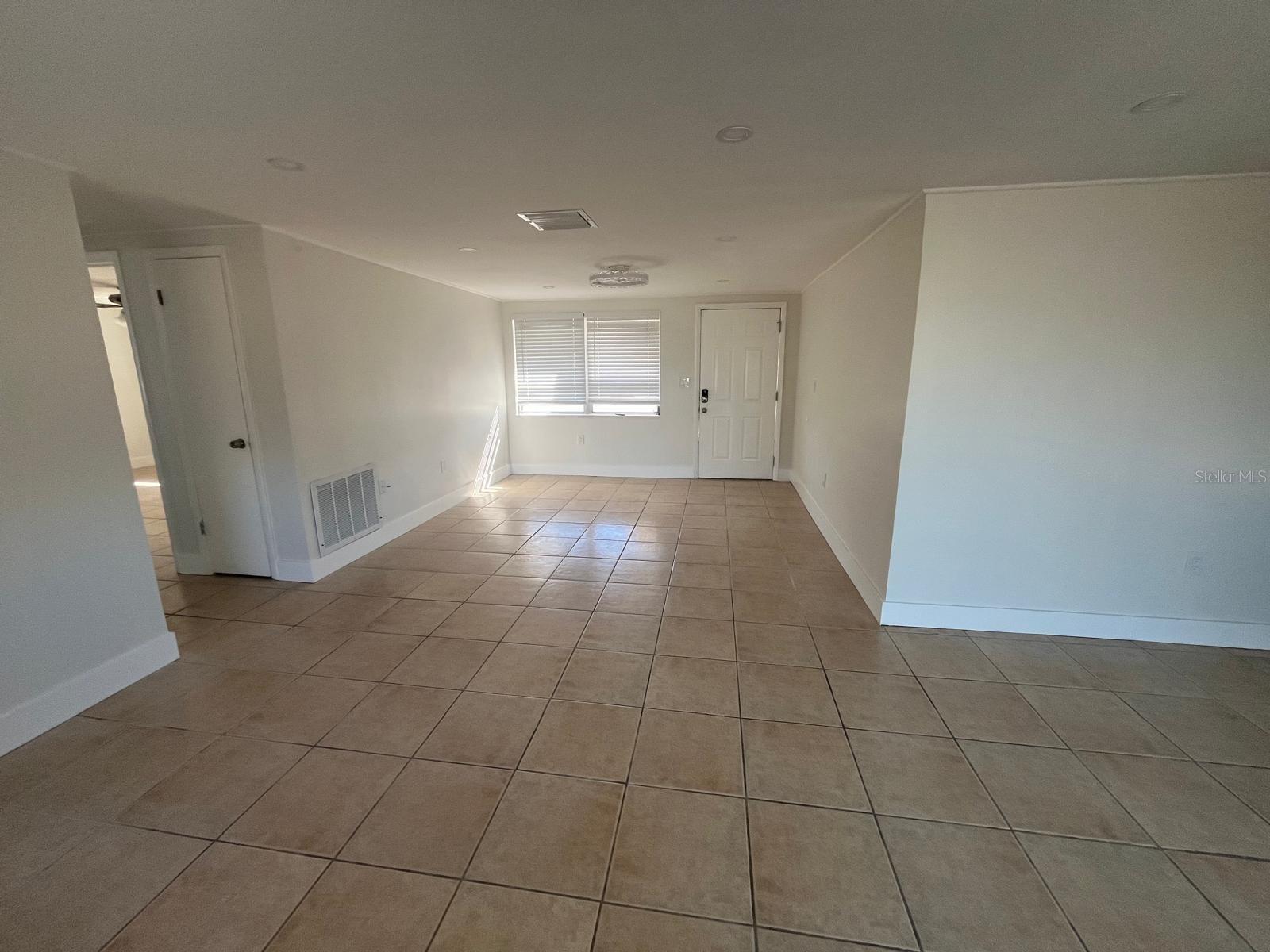 ALOHA GARDENS - Residential Lease