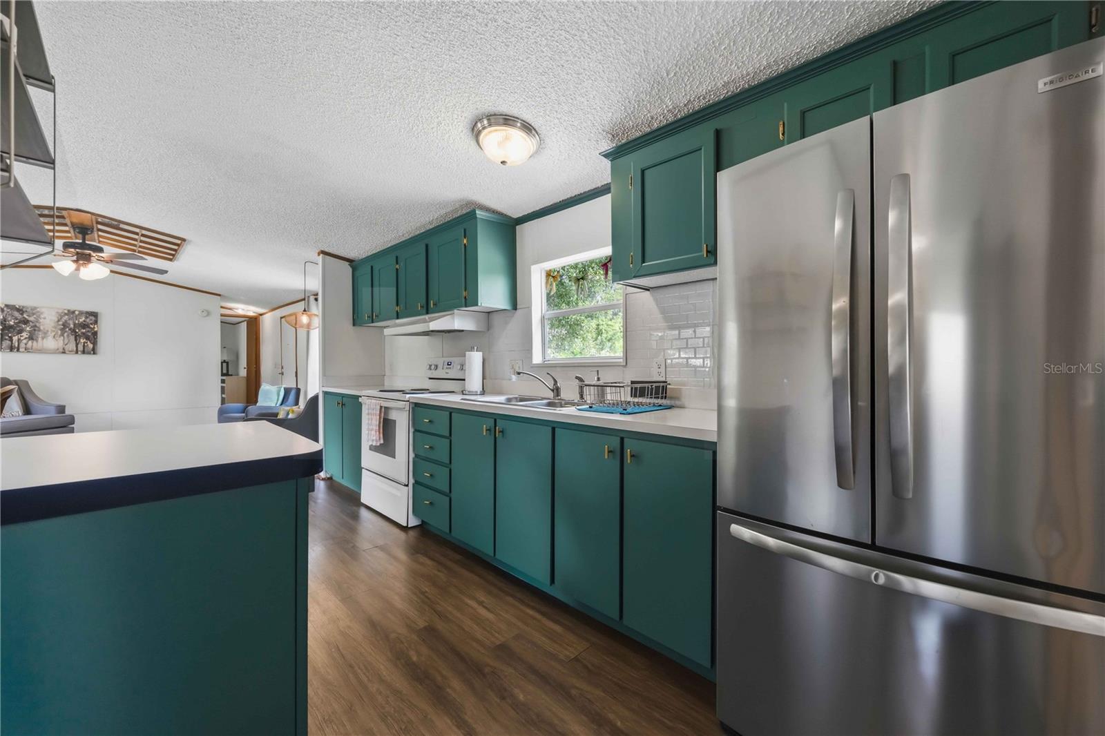 KATHLEEN HEIGHTS - Residential