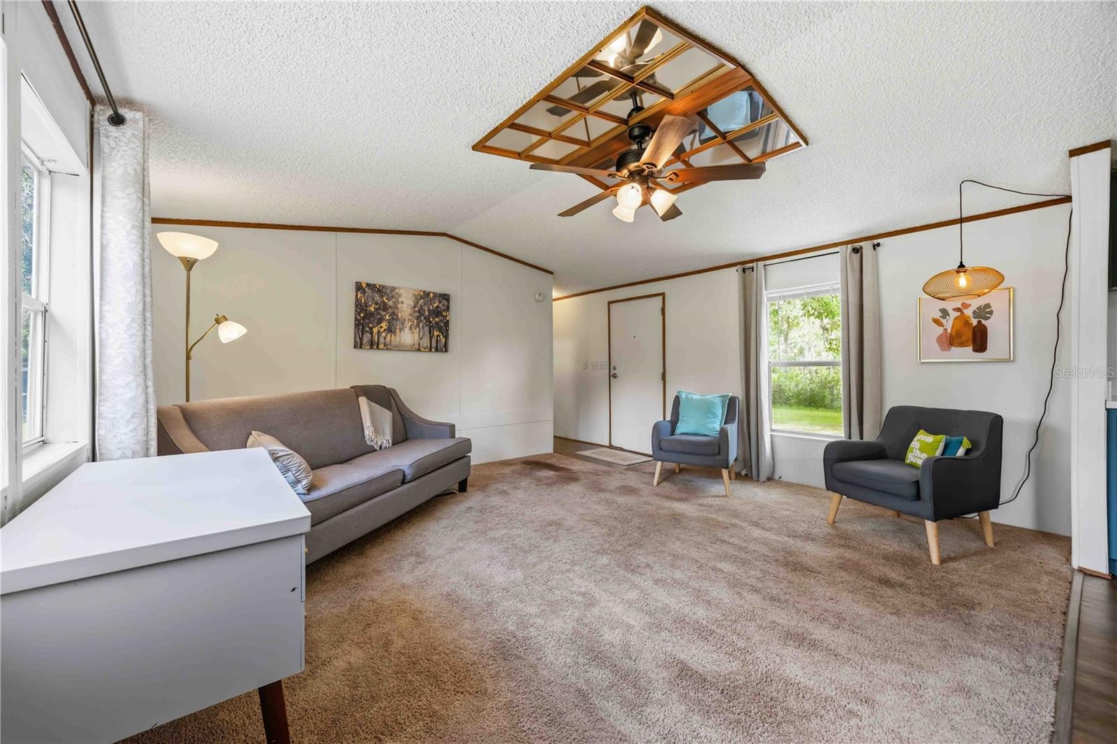 KATHLEEN HEIGHTS - Residential