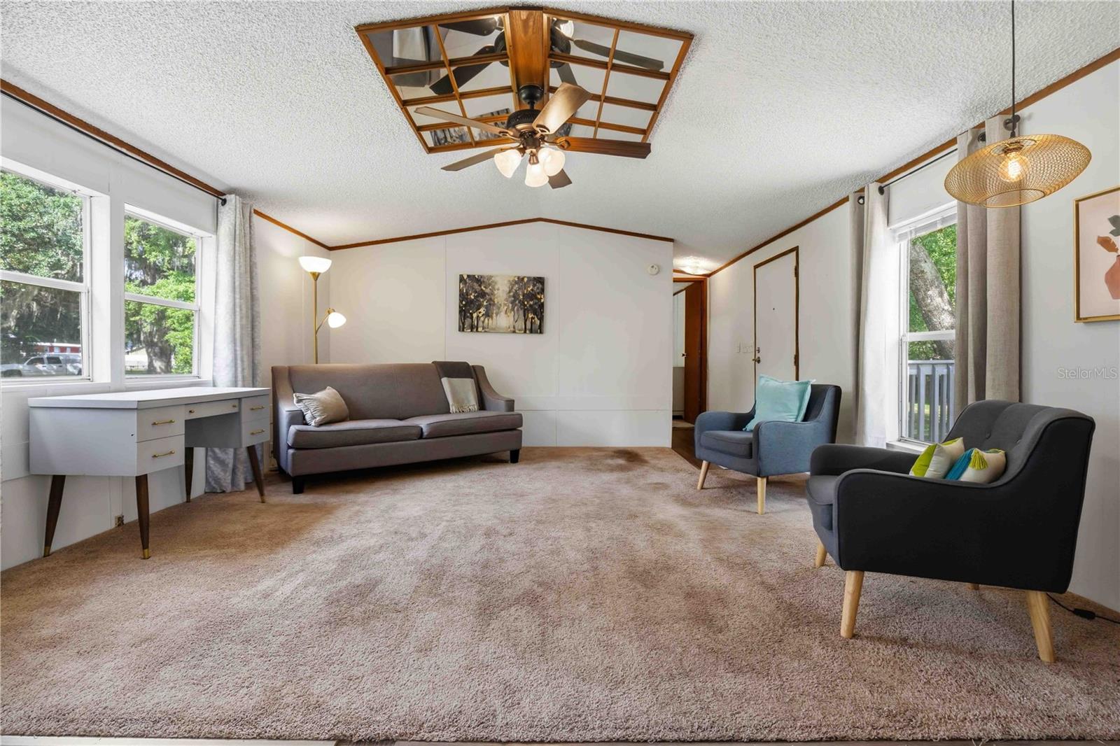 KATHLEEN HEIGHTS - Residential