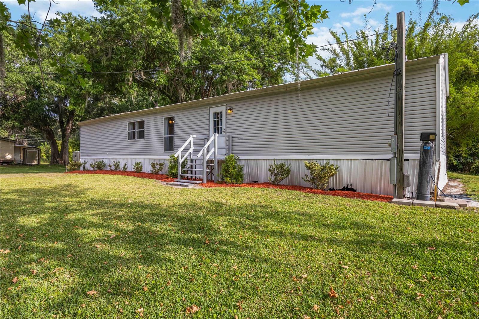 KATHLEEN HEIGHTS - Residential