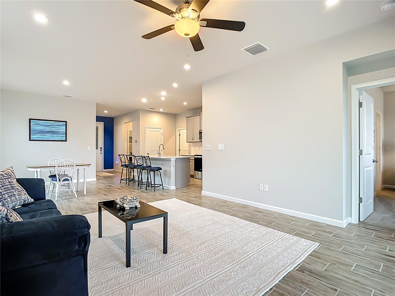 RENAISSANCE/WEST VILLAGE PH 2 - Residential